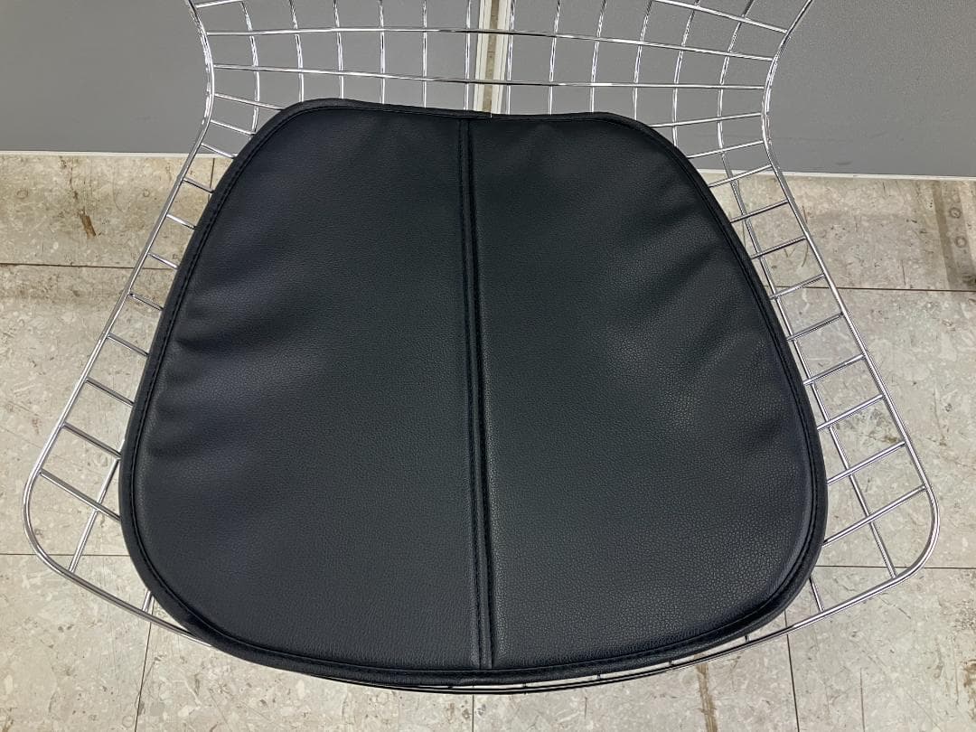 ハイチェア N plus リプロダクト ハリー・ベルトイア シルバー②