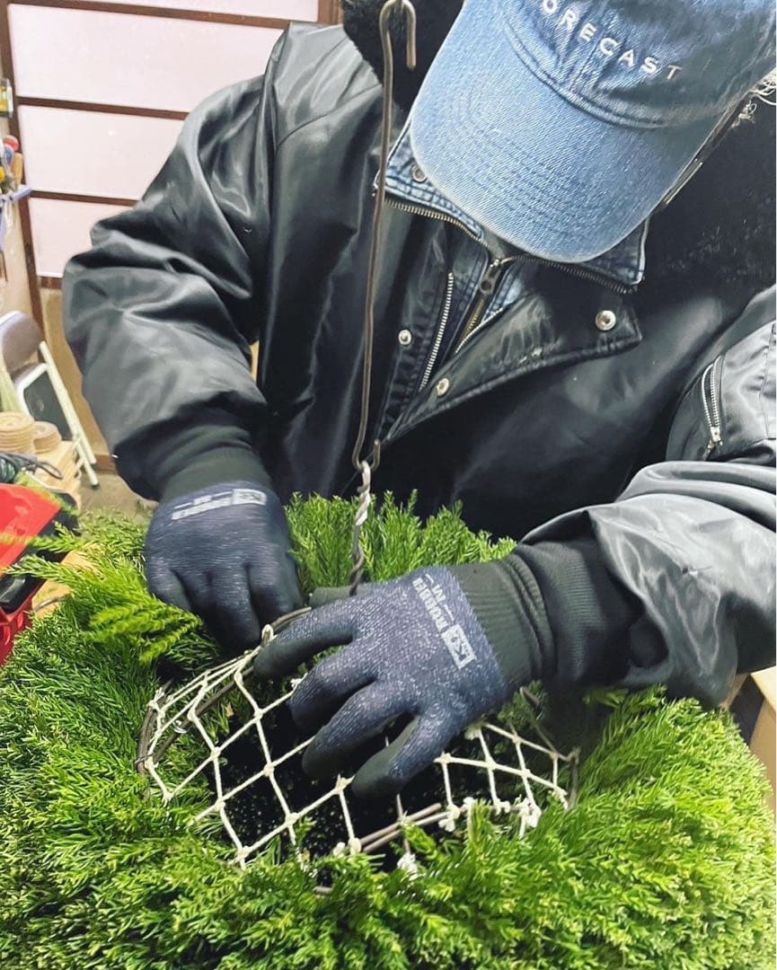 つくりたて杉玉　吉野杉　20センチ　屋根付き