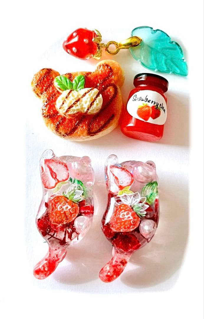 じゃれねこ『2月☆③苺狩り×くまちゃん』