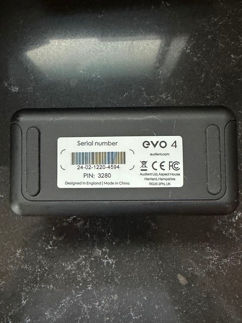 AUDIENT オーディオインターフェイス evo4