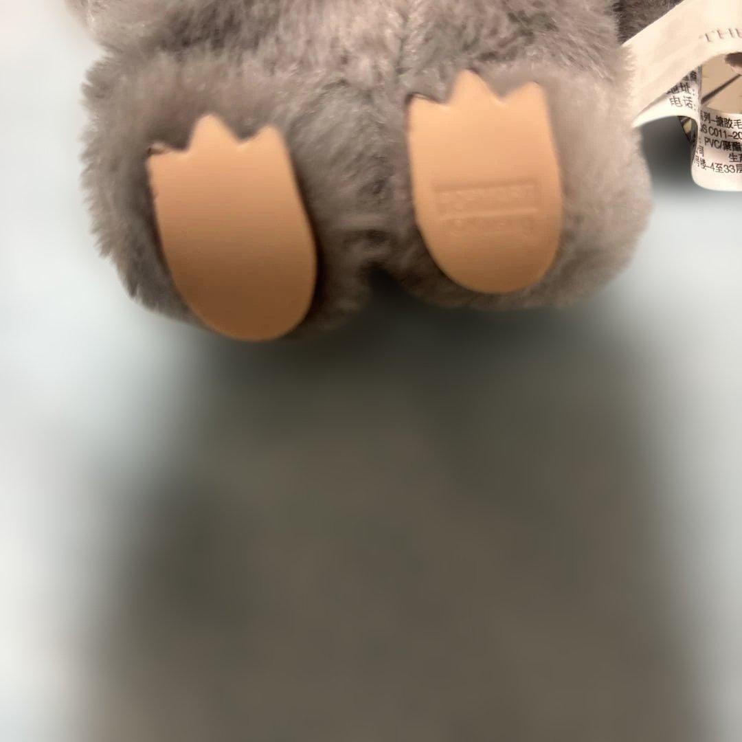 POP MART正規品3代目 シークレットラブブ - メルカリ