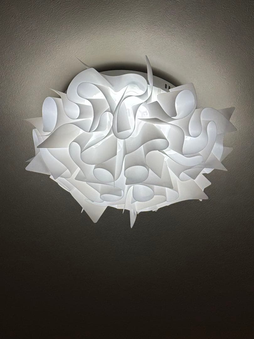 おしゃれ シーリングライト 花 北欧 白 調光