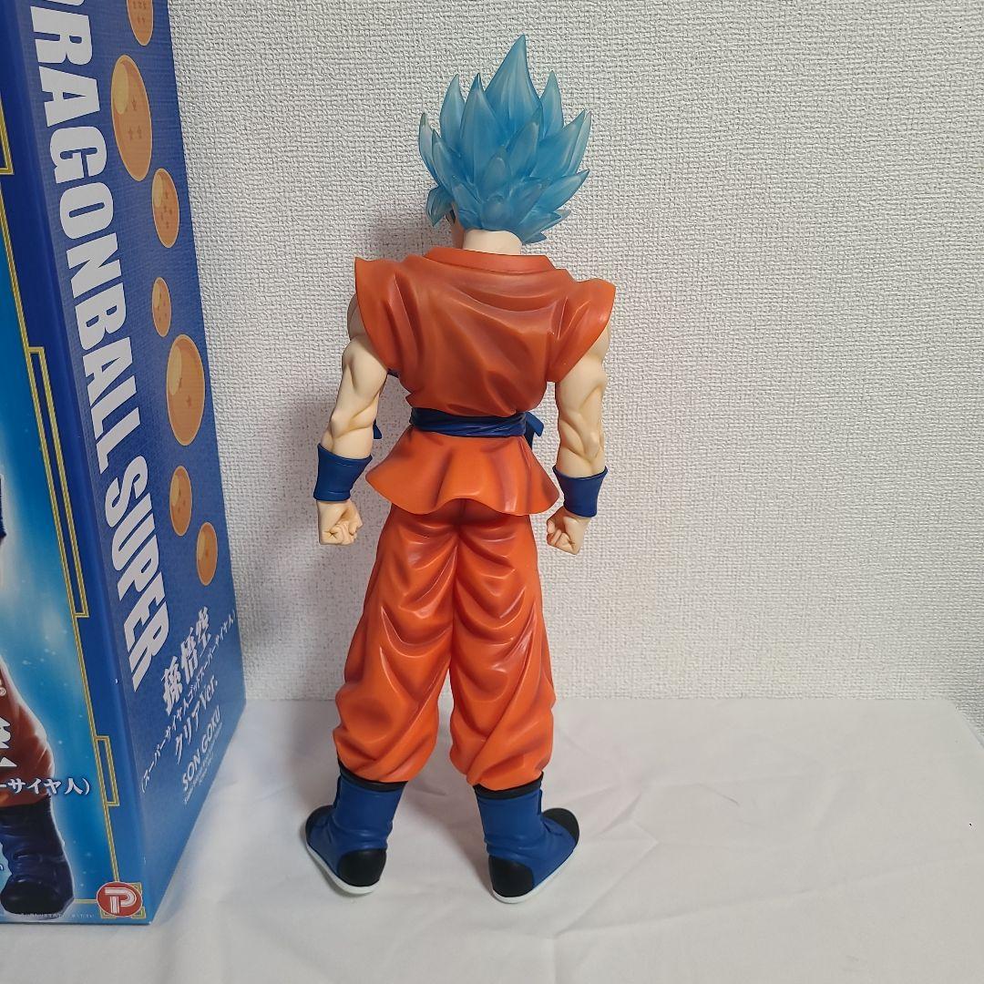 ドラゴンボール 孫悟空 超サイヤ人ブルー フィギュア