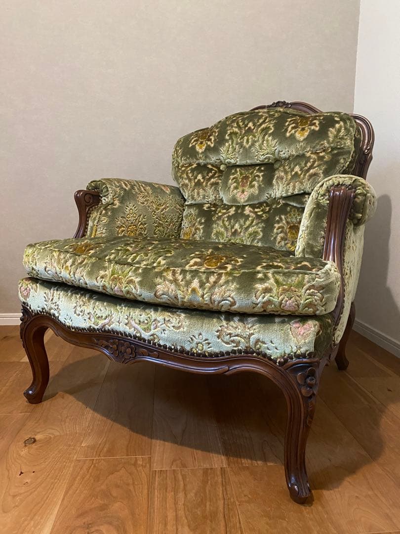 カリモク　最高級金華山　ロココ調ソファ　1人掛けソファ