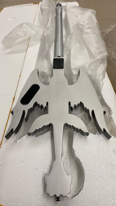 剣 ギター エレキ エレキギター 変形ギター 勇者 勇者の剣 シルバー 銀