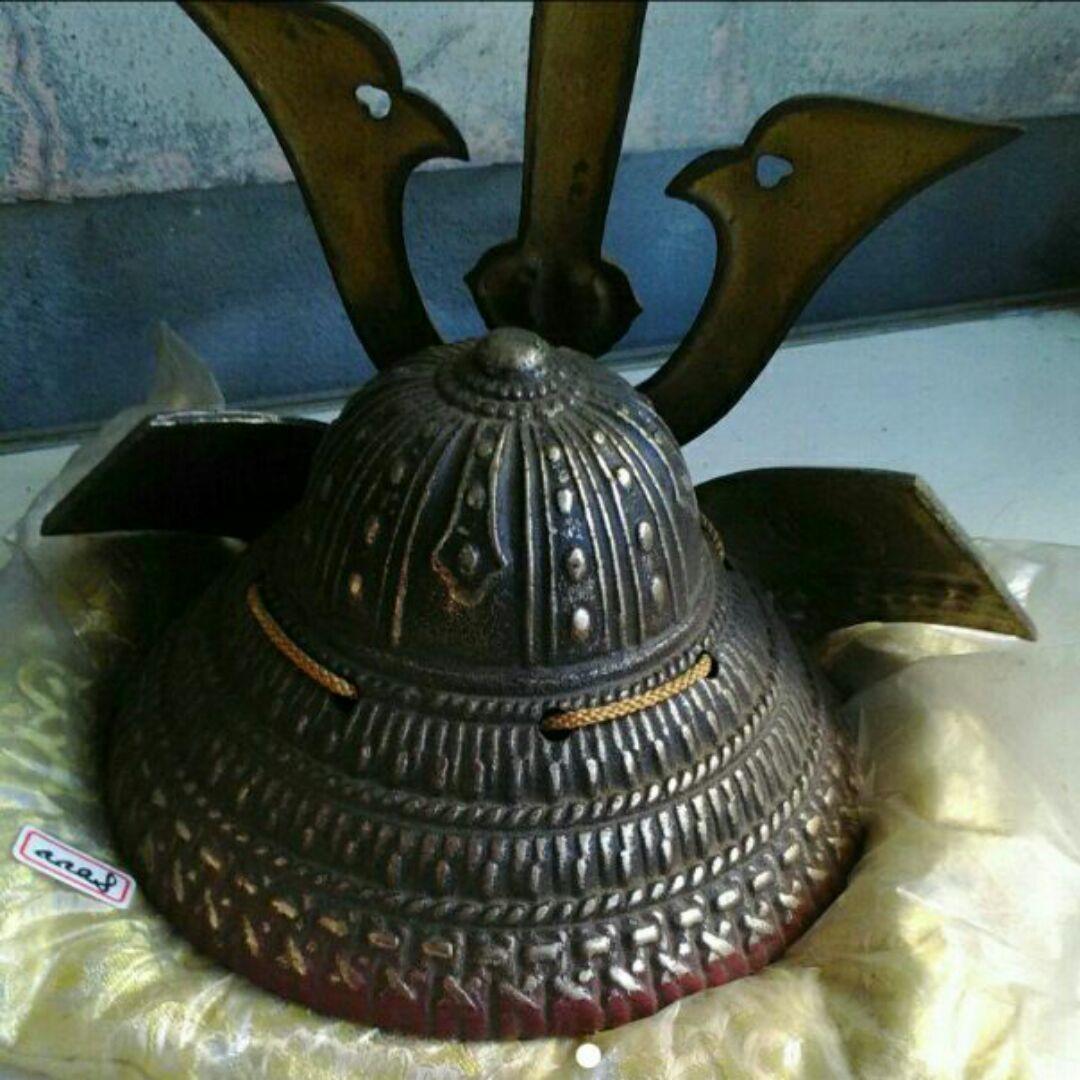 兜　置物　鋳物