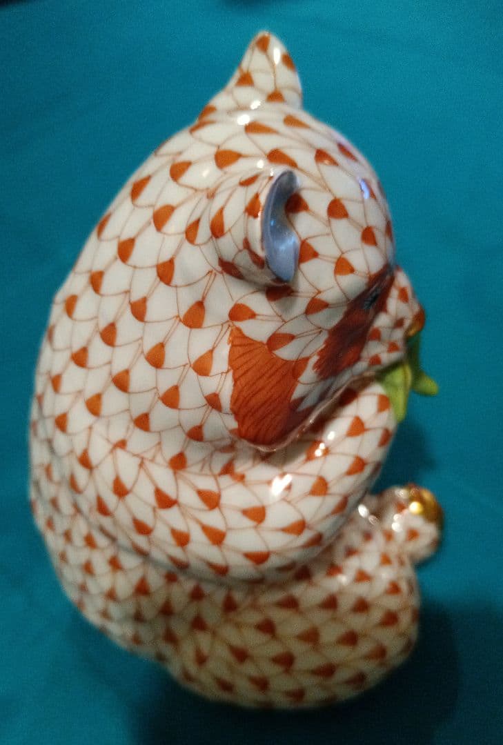 【HEREND】ヘレンド　動物シリーズ　笹を食すパンダ　ハンドペイント　磁器製