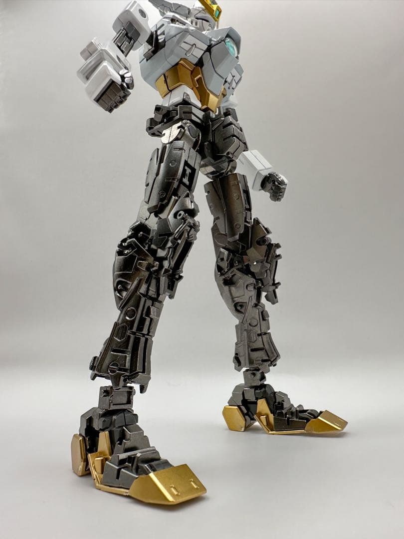 全塗装完成品+金属フレーム MGウイングガンダムゼロEW セラフィム