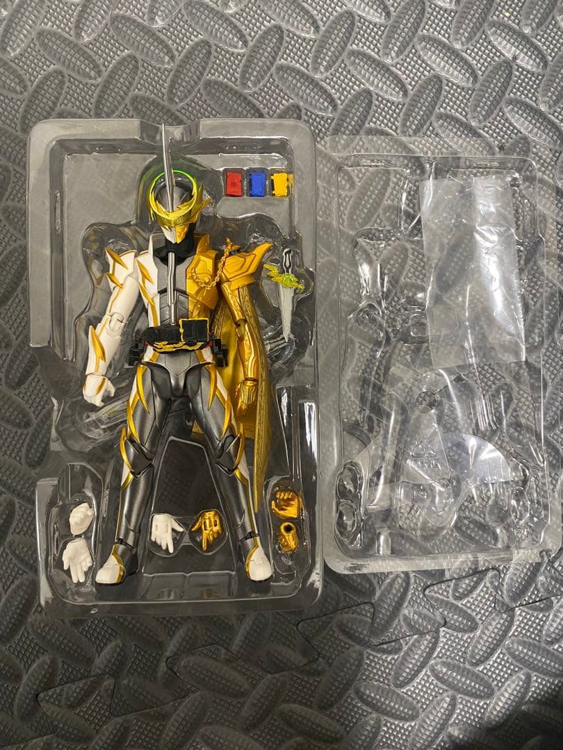 S.H.Figuarts 仮面ライダーエスパーダ　ランプドアランジーナ