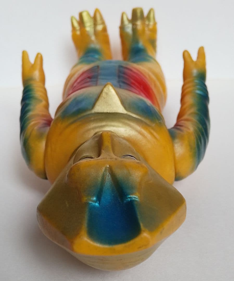 ブルマァク ゴールドサターン ソフビ 当時物 ミラーマン 怪獣 ゴールド