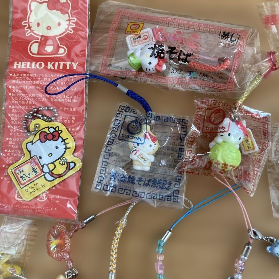 ハローキティー　ストラップ