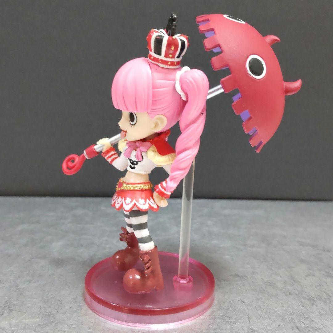 ONE PIECE ペローナ ワールドコレクタブルフィギュア 華 - メルカリ
