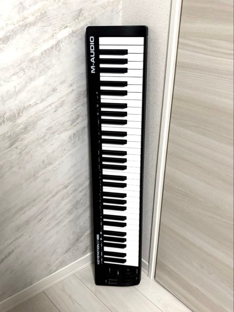 箱有り M-AUDIO KEYSTATION 61 MK3 Amazon.com: M-AUDIO Keystation 61 MK3 - Synth Action 61 Key USB