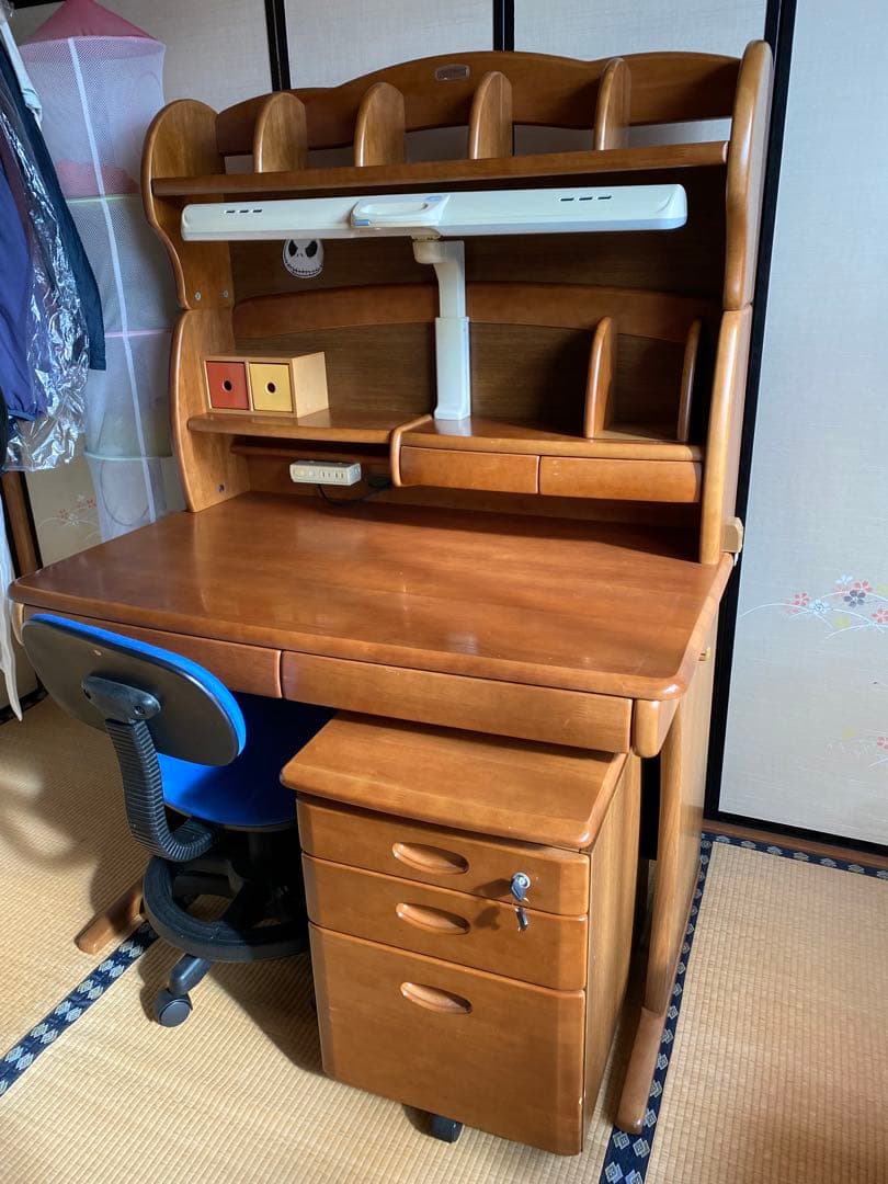 学習机　奥本木工所