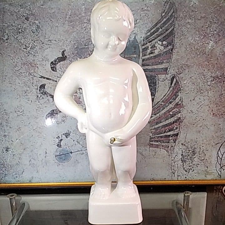 小便小僧　陶器製　置物　インテリア　オブジェ　高さ45㎝　洋風庭園