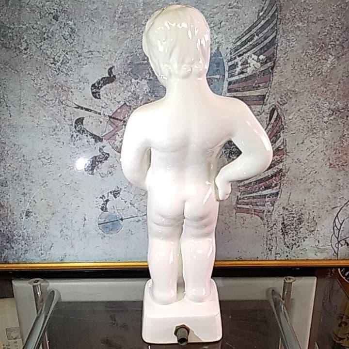 小便小僧　陶器製　置物　インテリア　オブジェ　高さ45㎝　洋風庭園