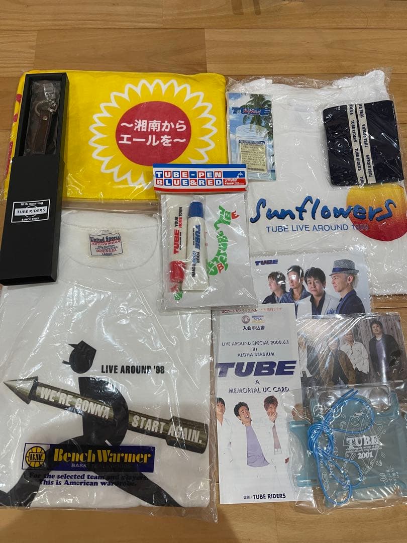 TUBE 前田亘輝 サイン入りTシャツ まとめ売り - メルカリ