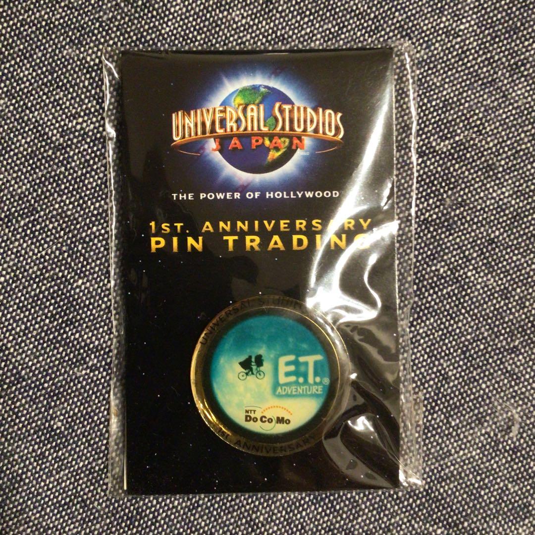 未開封】USJ 開業1周年 記念ピンバッジ他 - メルカリ