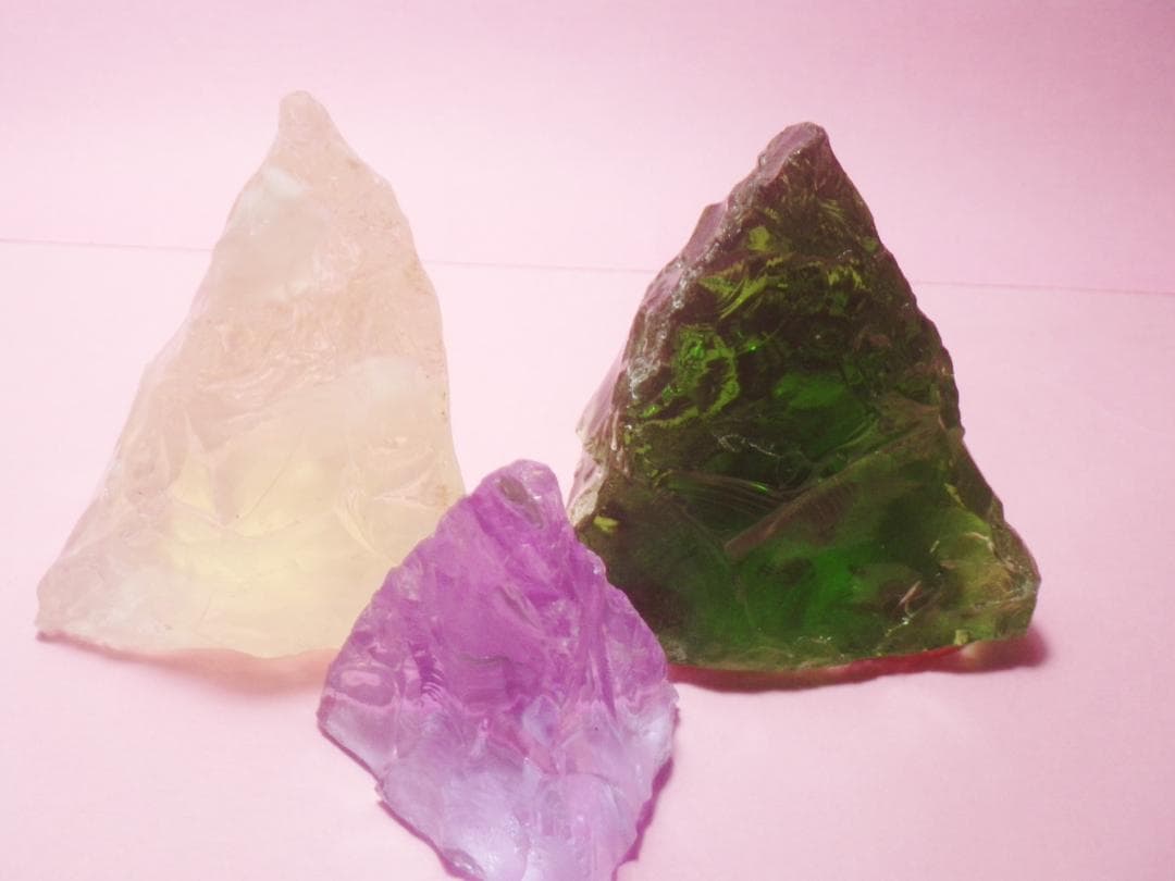 アンダラクリスタル　三角 　２５０９１３－２