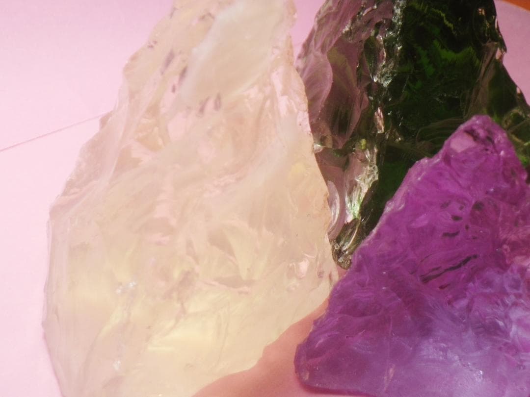 アンダラクリスタル　三角 　２５０９１３－２