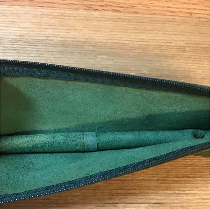 [日本未発売] イルビゾンテ ペンケース