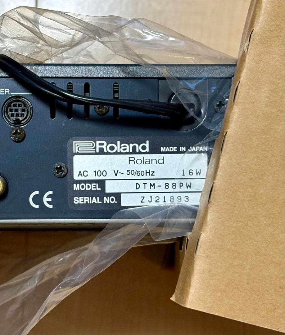 Roland SC-88 Pro 音源モジュール　ミュージ郎