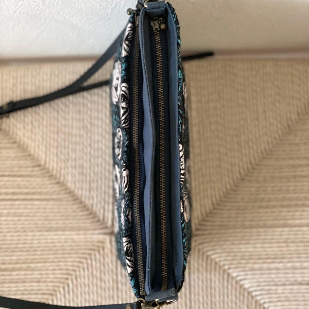 ⚮̈ミナペルホネン　rosy ドラポケショルダー　サコッシュ