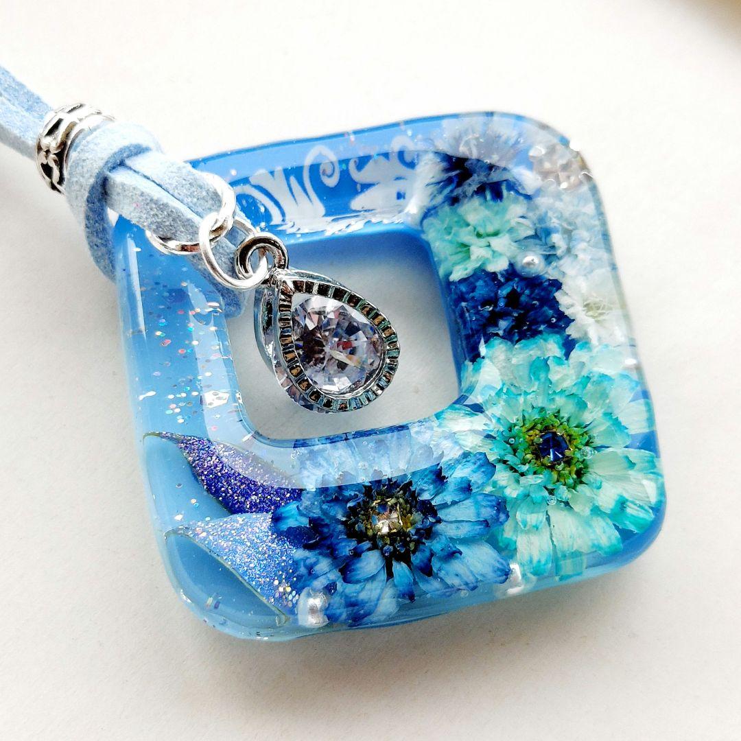 【1142】レジン　マトリカリア　ネックレス　ペンダント　ハンドメイド