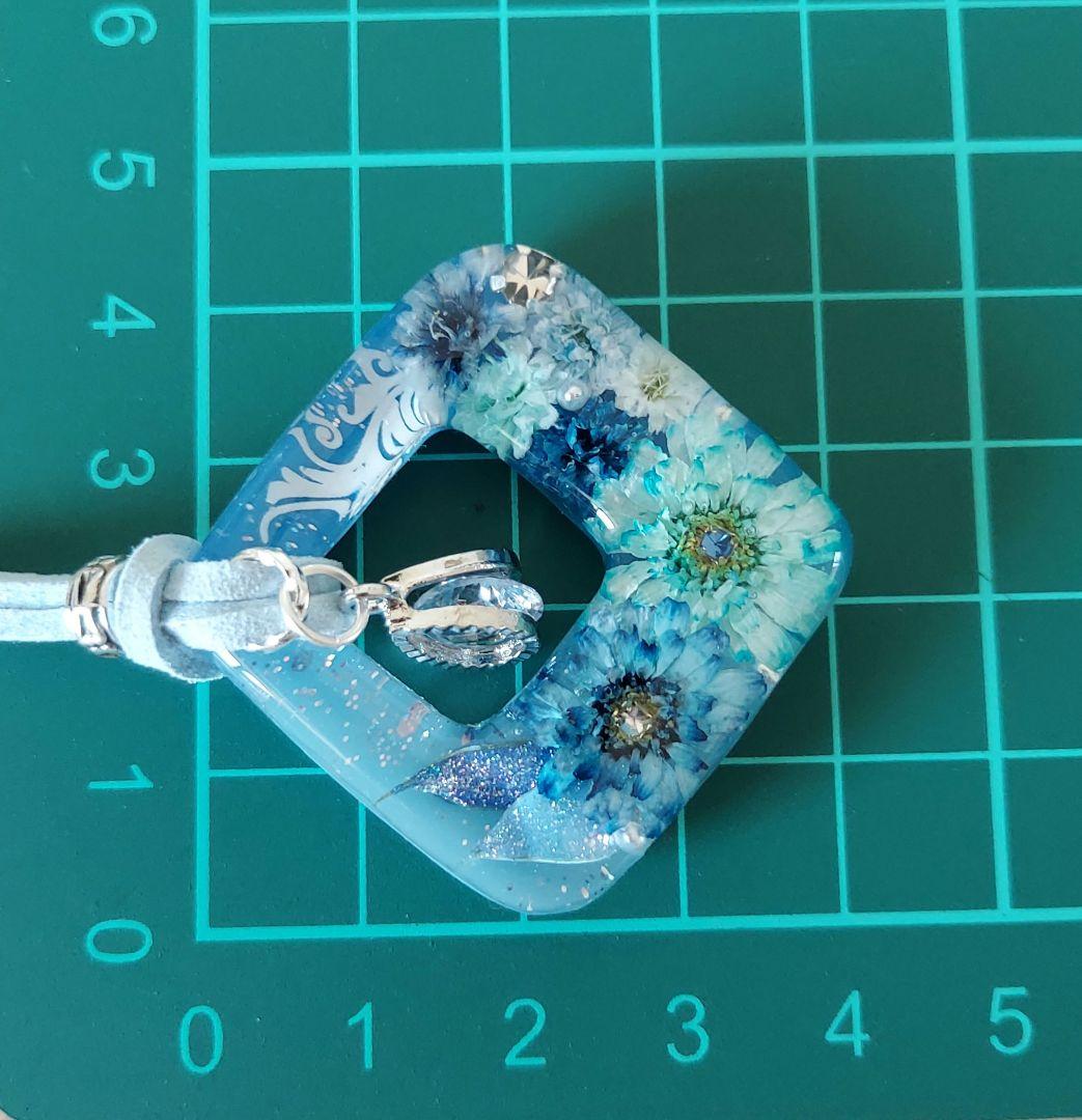 【1142】レジン　マトリカリア　ネックレス　ペンダント　ハンドメイド