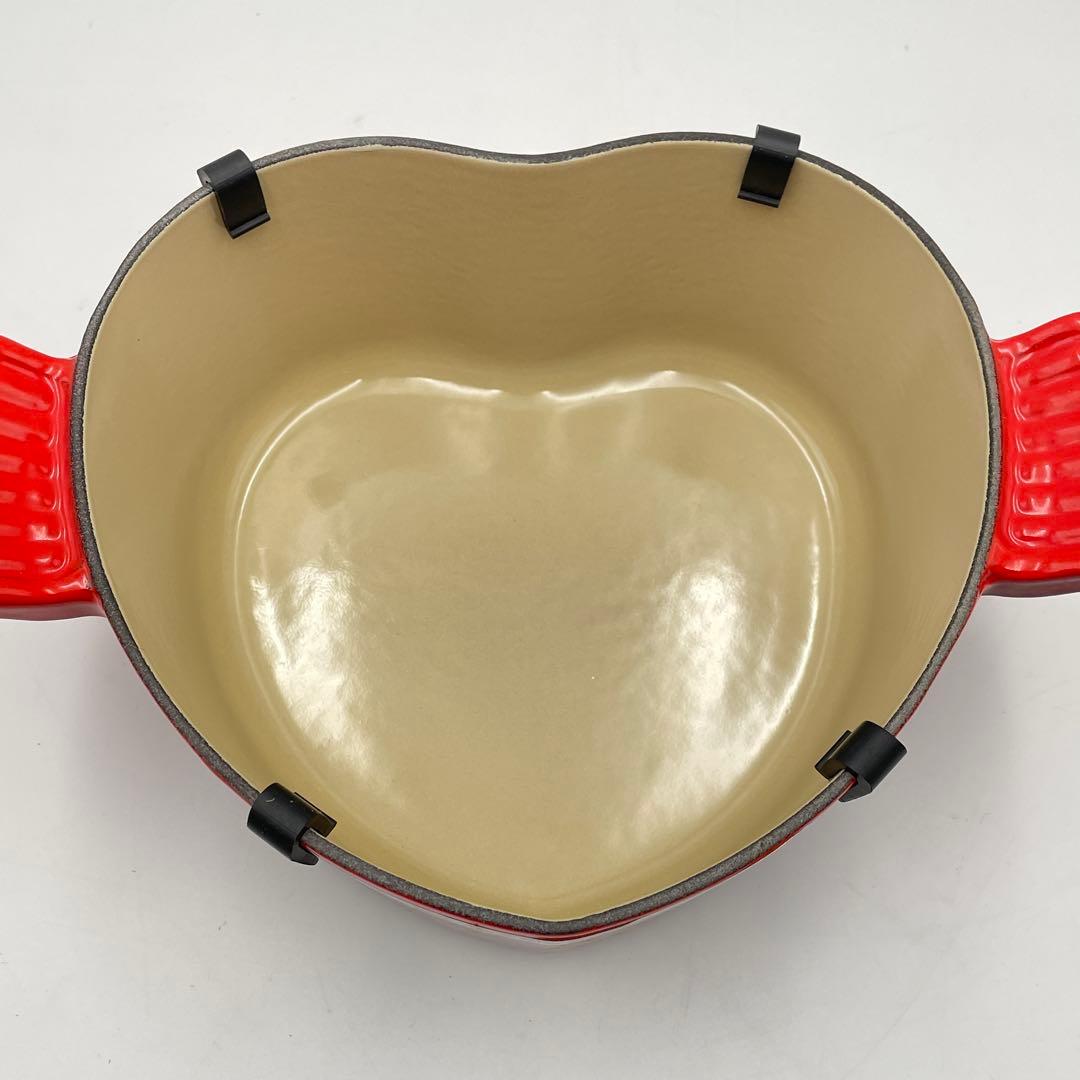 ル・クルーゼ ココット・ダムール ハート型鍋 2.0L チェリーレッド