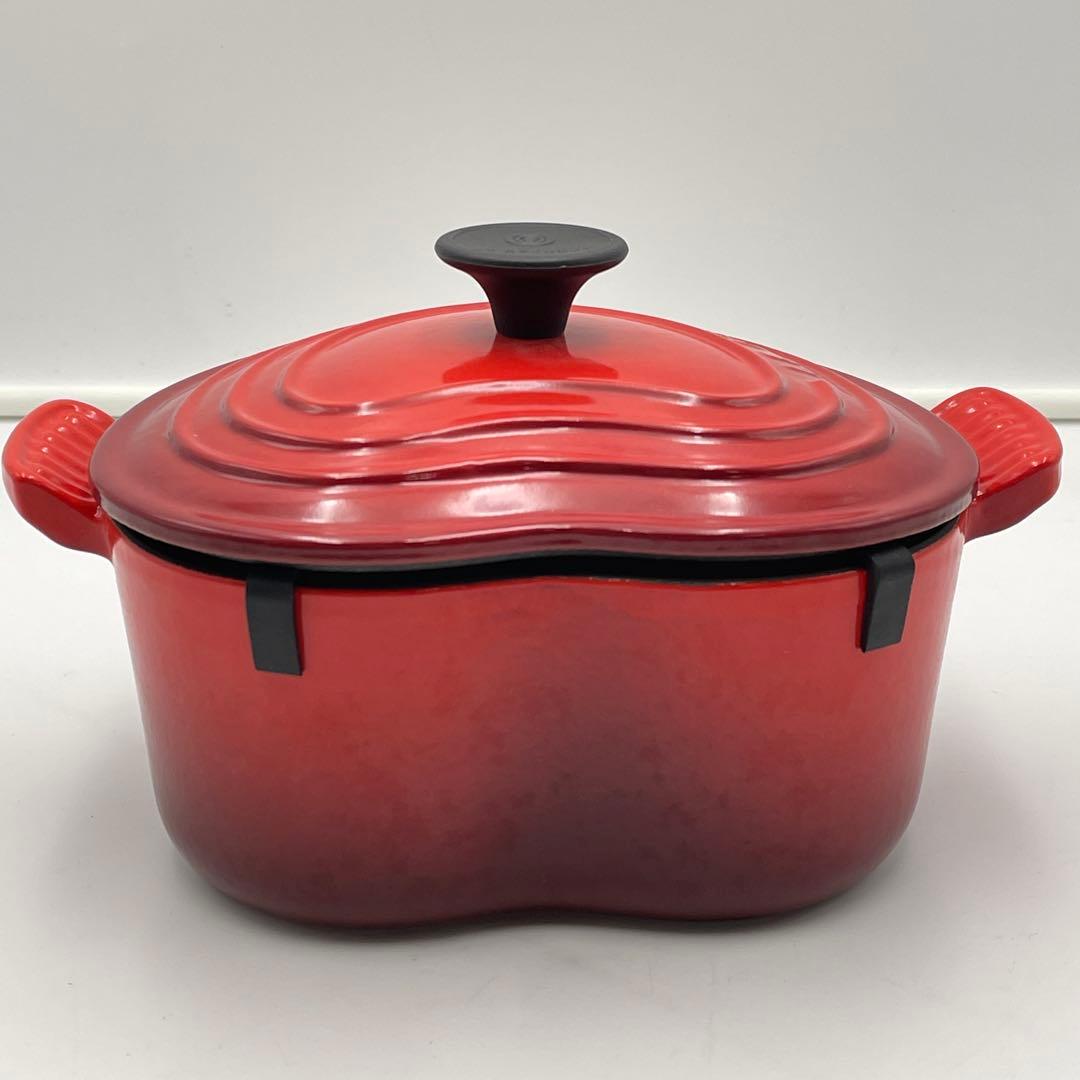 ル・クルーゼ ココット・ダムール ハート型鍋 2.0L チェリーレッド