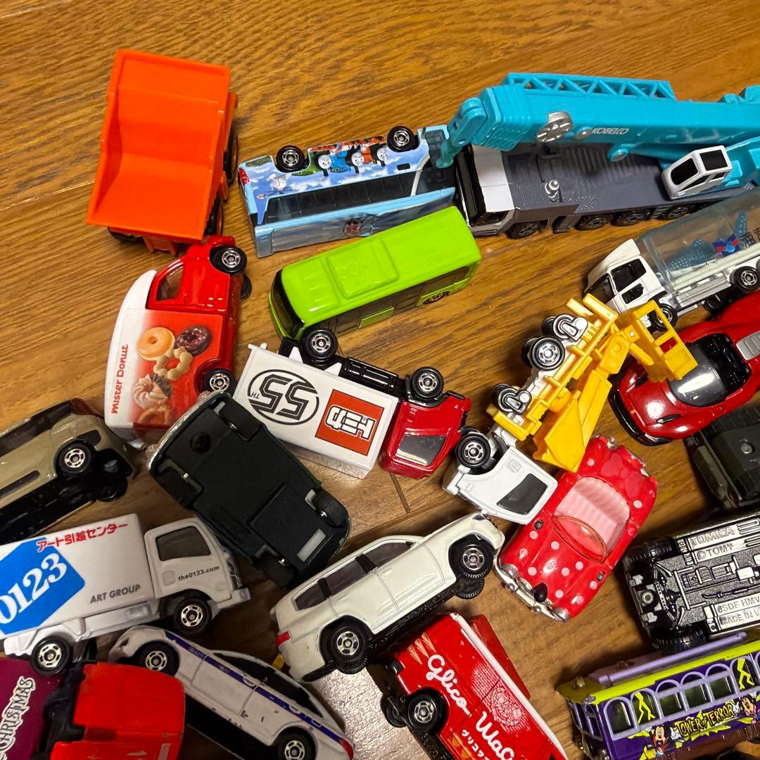 トミカ　乗り物おもちゃ　まとめ売り