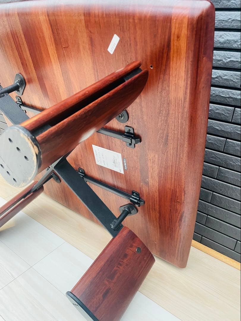 karimoku カリモク　ビベンテ花梨材リビングセンターテーブル正方形