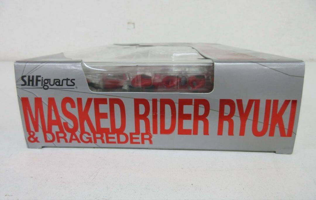 【未開封】フィギュア S.H.Figuarts 仮面ライダー龍騎&ドラグレッダー