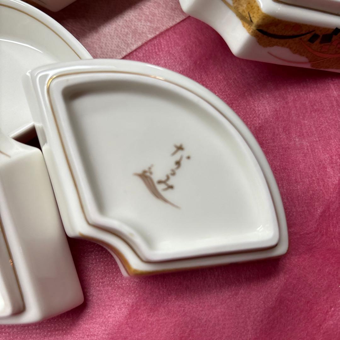 ナルミ（NARUMI）の白耀磁器 金銀彩 武蔵野文 扇皿（おうぎざら）