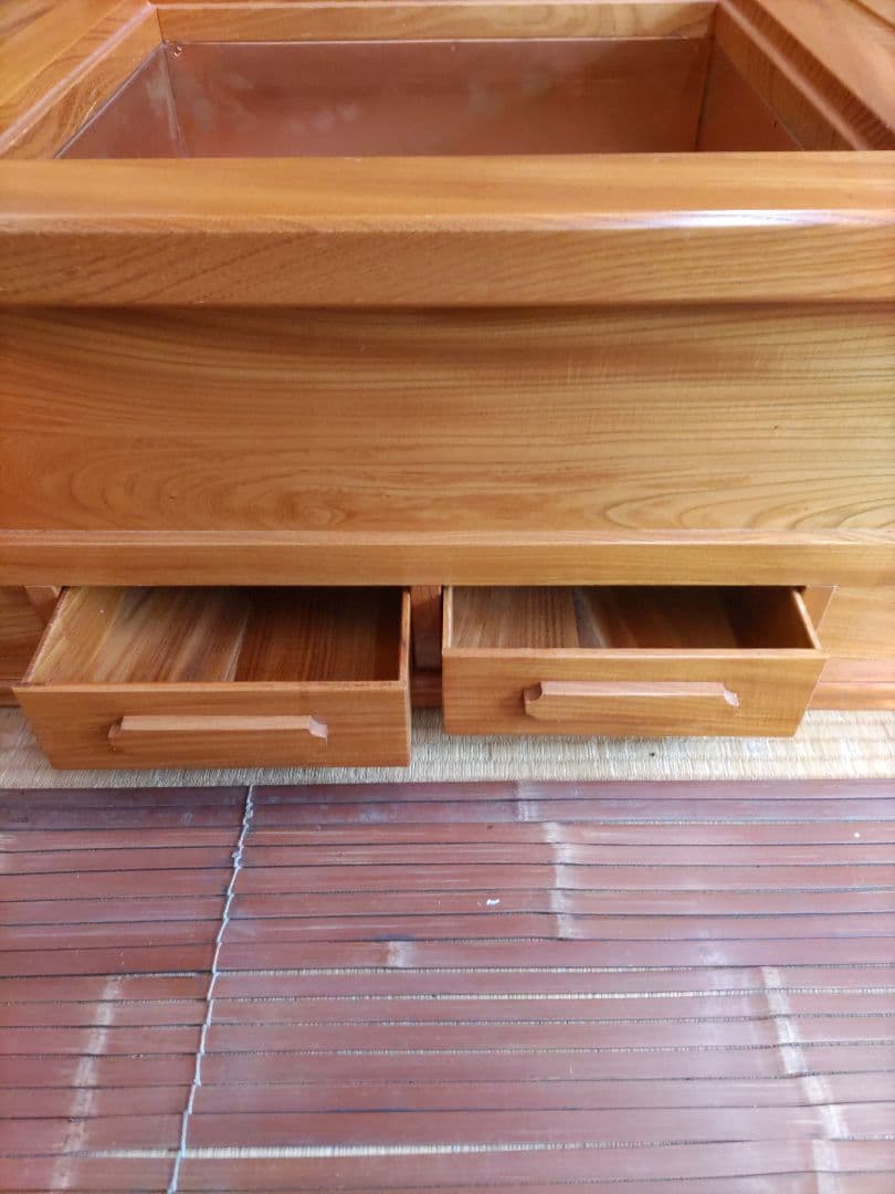 けやき火鉢　 収納引き出し付き