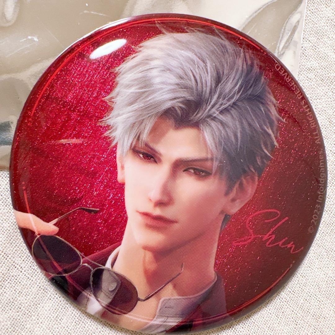 新品 恋と深空 シン 缶バッジ リアル顔 トレーディング缶バッジ