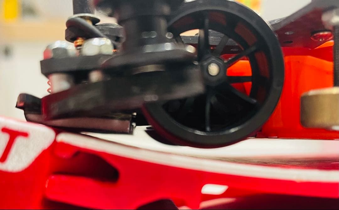 ミニ四駆　MSスギヤマ式フレキ　V字カット鳥居残し　２軸ATスラダン　１軸アンカ