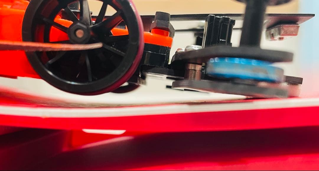 ミニ四駆　MSスギヤマ式フレキ　V字カット鳥居残し　２軸ATスラダン　１軸アンカ