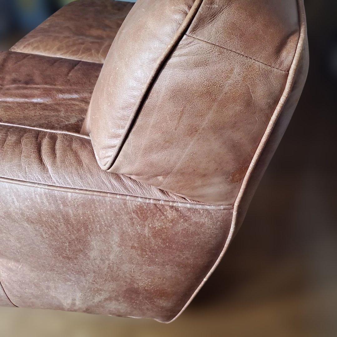 リビングカウチレザーソファ