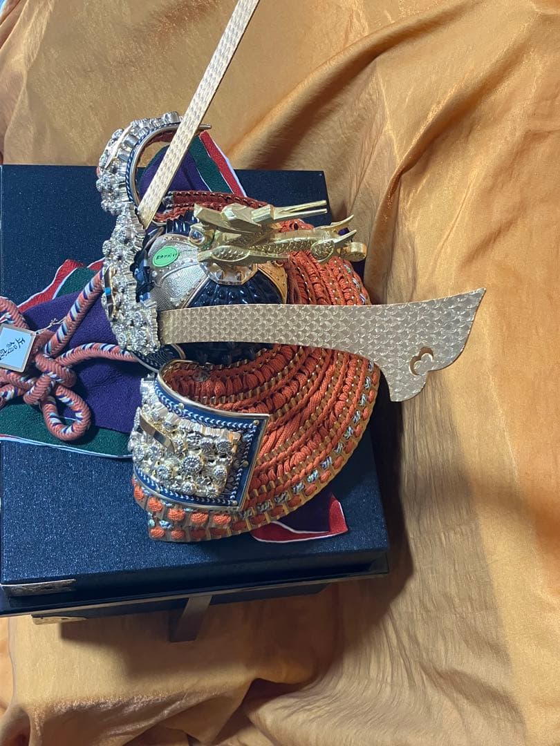 五月人形　25号　兜　美濃長鍬形　 宝石付　純金箔押木彫竜　甲冑