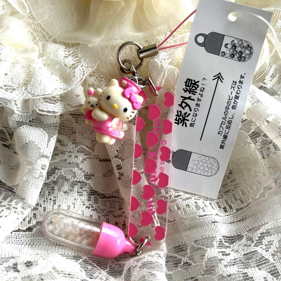 レア‼️色変わるハローキティ ナースストラップ ピンク 天使