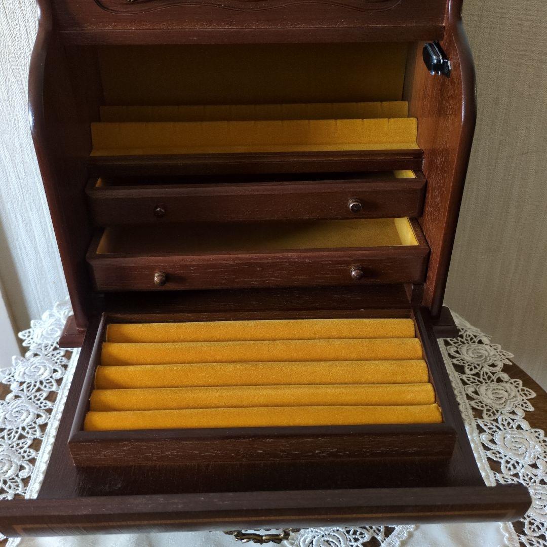 【新品】ELEMICA 薔薇　家具調ジュエリー宝石箱　オルゴール　アンティーク