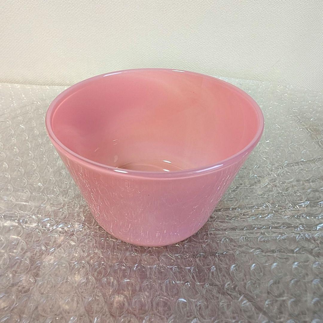 《2/1までの出品》新品未使用 黒川登紀子 ガラス ピンク ボウル 器