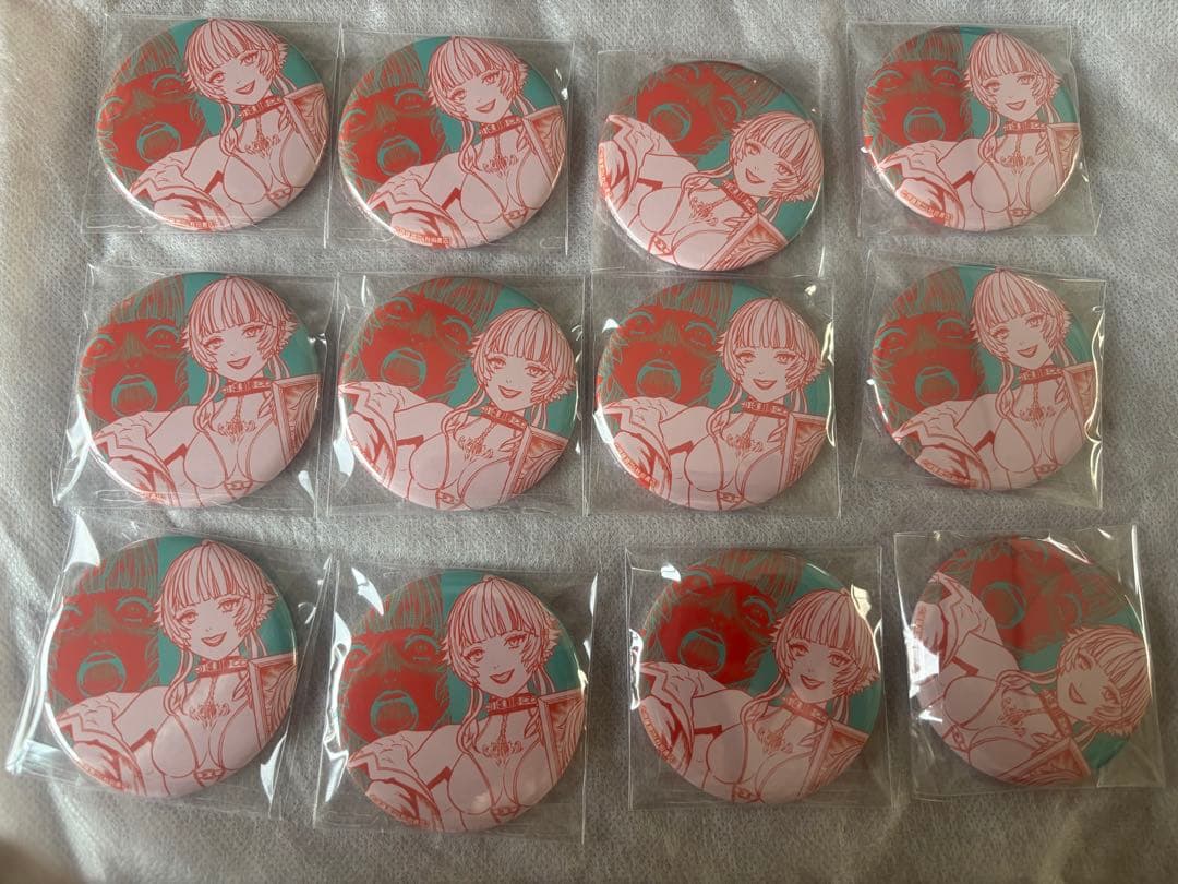 ホラゲガチ勢 伊藤潤二コラボグッズ 缶バッジ まとめ売り - メルカリ