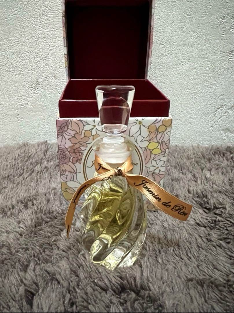 シナリー ジャスミン ド レーヴ 香水