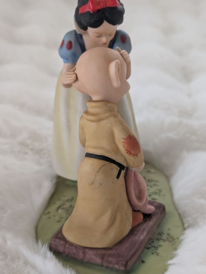 ディズニーランド　白雪姫と小人　おとぼけ　陶器置物　レア　フィギュア