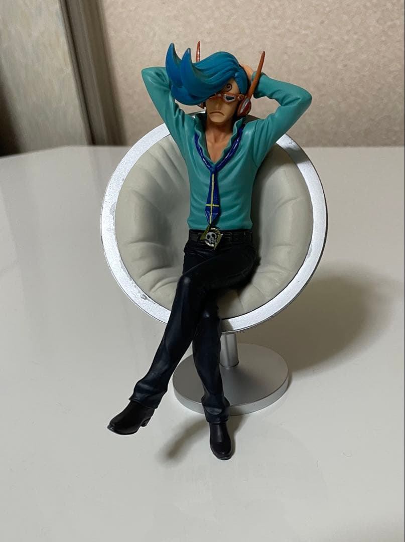 ワンピース ジェルマ66 DXF ヴィンスモークファミリー - メルカリ