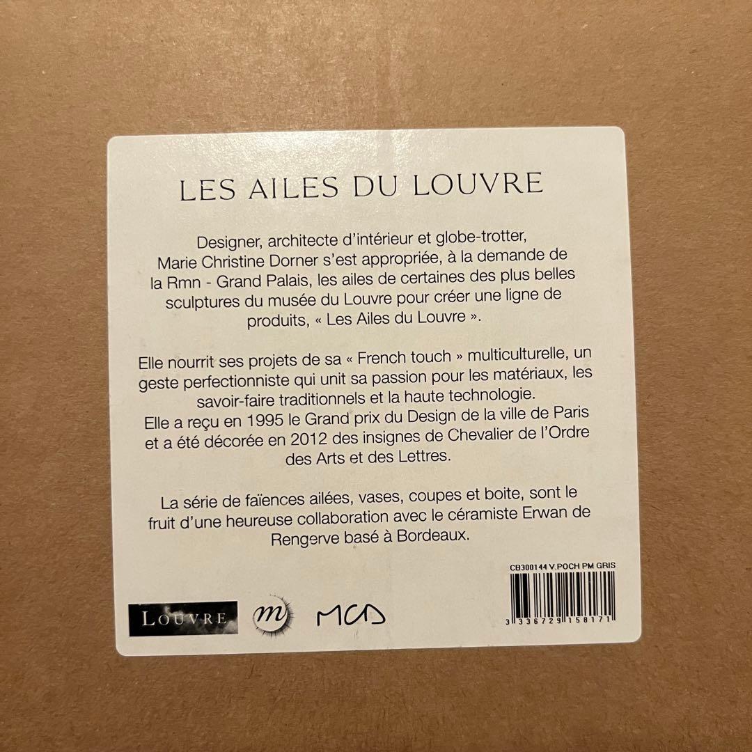 サモトラケのニケ　翼のオブジェ