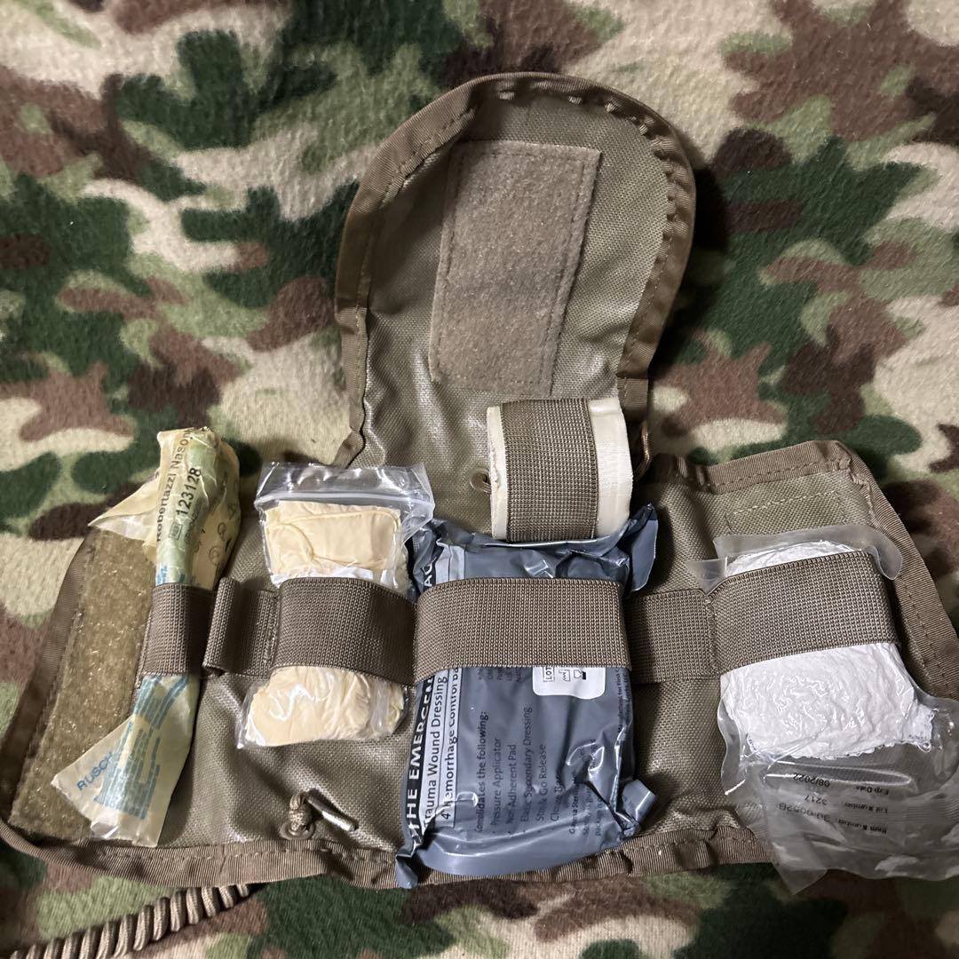 未使用品 MULTICAM IFAK FIRST AID KIT セット ① 一 番 安